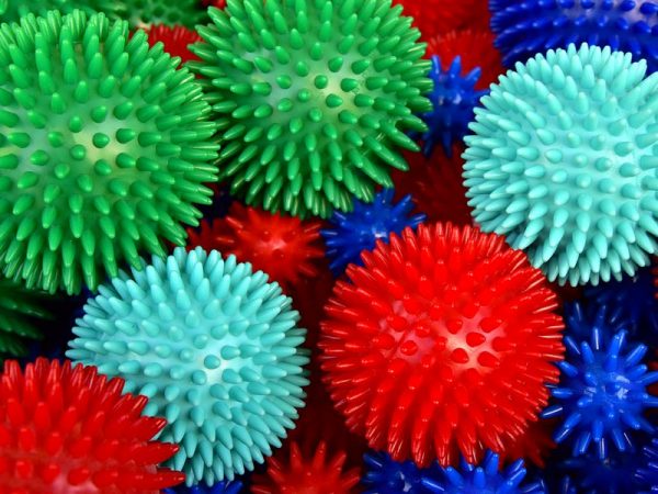 spiky balls