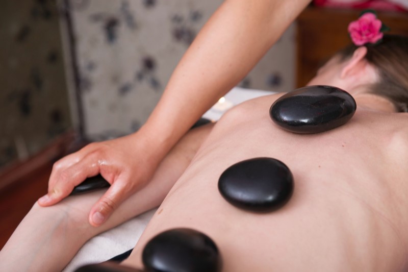 Hote Stone Massage